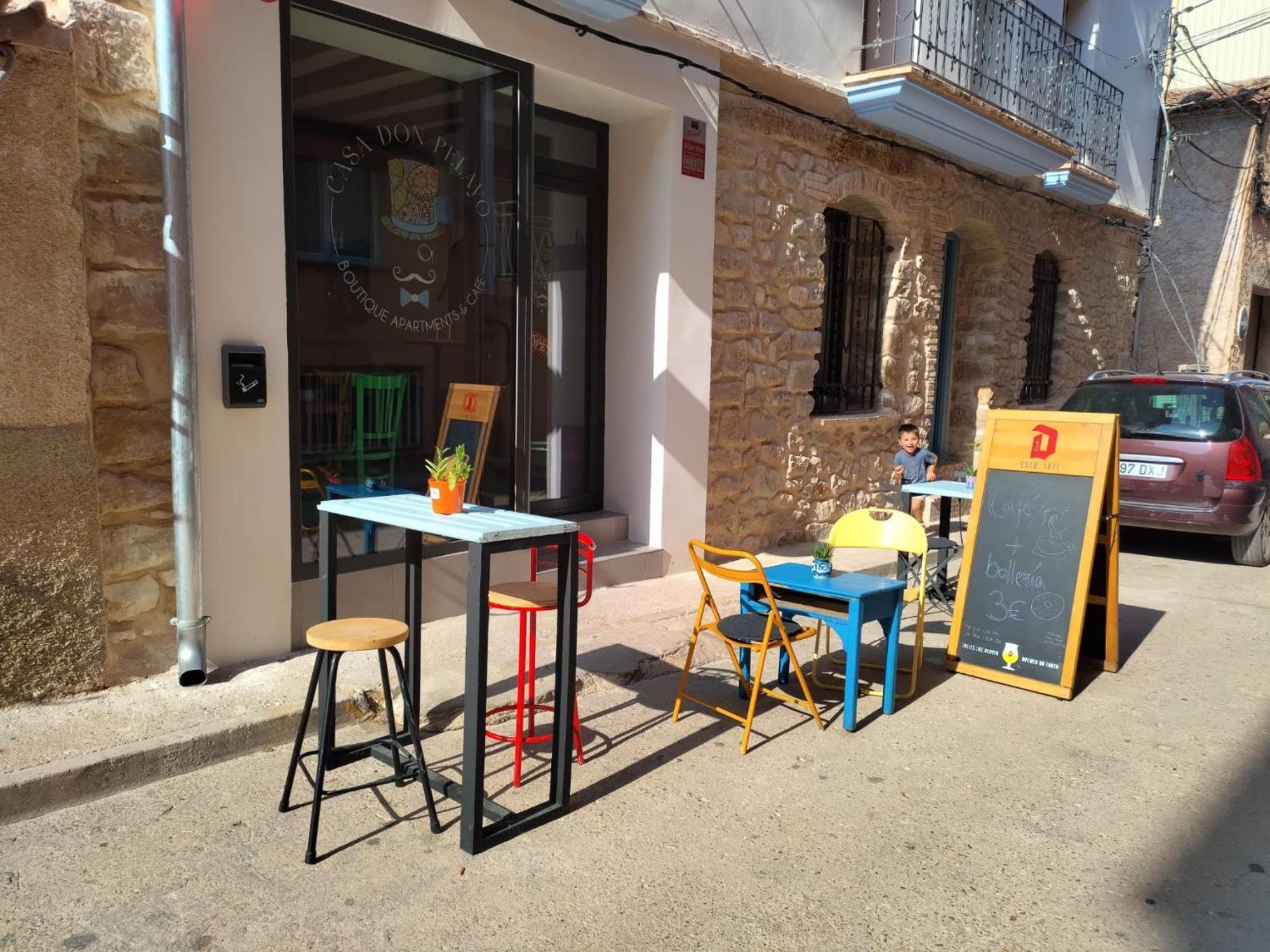 Casa Don Pelayo Boutique Apartments & Cafe Valderrobres Kültér fotó